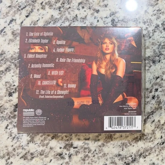 Taylor Swift The Life of a Showgirl: It’s Beautiful Edition Limited Release - Picture 7 of 7
